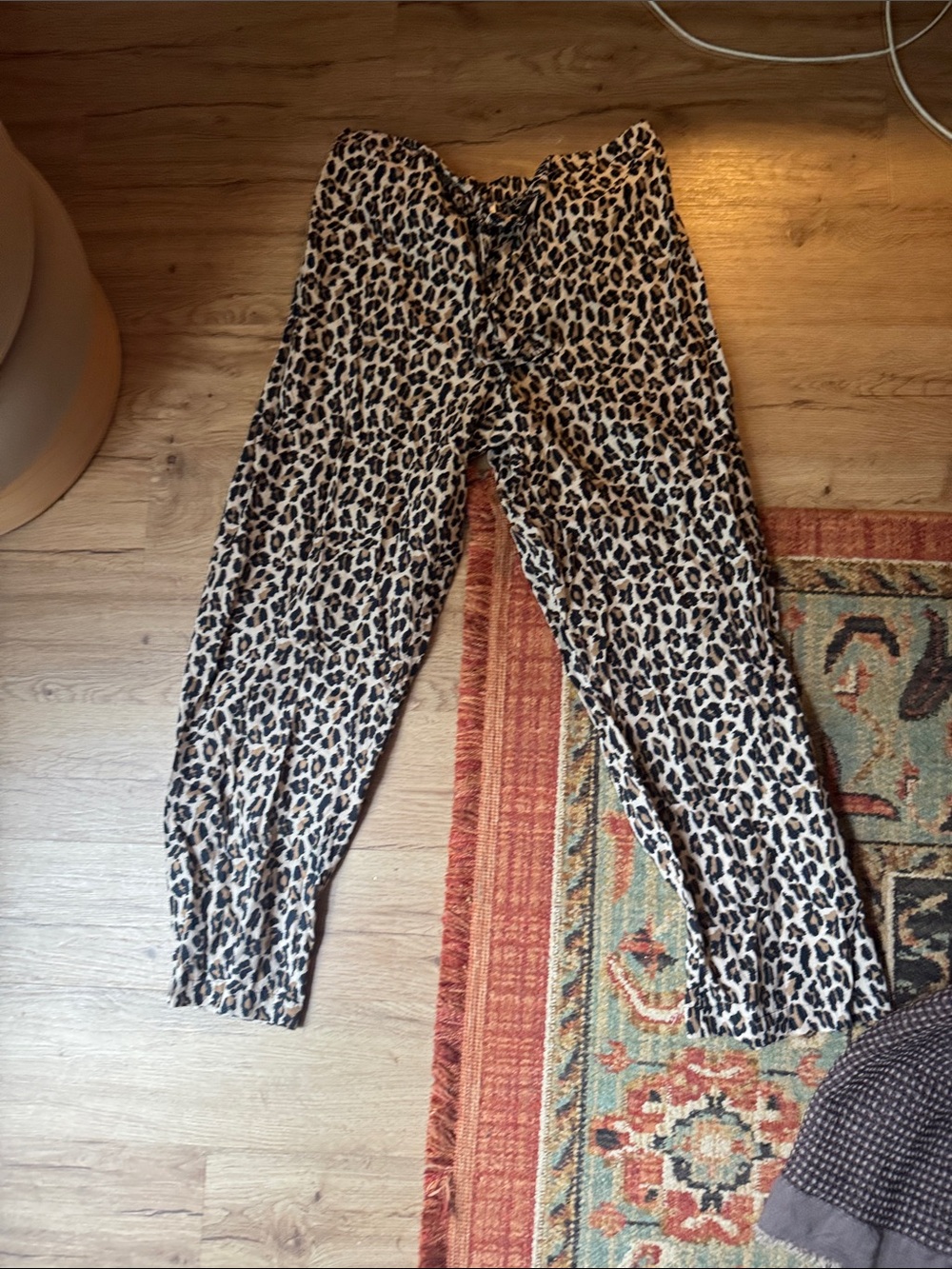 Express Leopard Print Women's Jogger Pants - Tan/Black medium